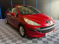 Usado Peugeot 207 75 CV (55 kW) 2008 Granate Berlina