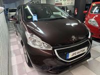 Usado Peugeot 208 Access 68 CV (50 kW) 2012 Burdeos Utilitario