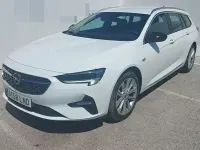 Usado Opel Insignia Business Elegance 174 CV (127 kW) 2021 Blanco Familiar