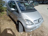 Usado Mercedes A160 Elegance 102 CV (75 kW) 2002 Gris / plata Monovolumen
