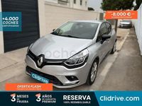 Usado Renault Clio IV Zen 90 CV (66 kW) 2019 Gris / plata Berlina