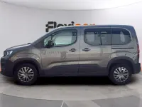 Usado Peugeot Rifter Allure 101 CV (74 kW) 2023 Gris Monovolumen