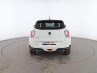 Usado Ssangyong (KGM) Tivoli Limited 128 CV (94 kW) 2019 Blanco SUV