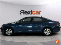 Usado VW Passat Business 122 CV (89 kW) 2020 Azul Familiar