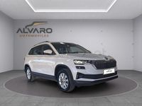Usado Skoda Karoq Ambition 150 CV (110 kW) 2023 Blanco SUV