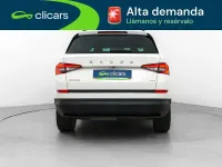 Usado Skoda Kodiaq Ambition 150 CV (110 kW) 2021 Blanco SUV