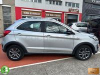 Usado Ford Ka Plus Ultimate 85 CV (62 kW) 2019 Gris / plata Utilitario