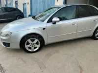 Usado Seat Exeo Sport 143 CV (105 kW) 2011 Beige Berlina