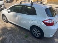 Usado Toyota Auris Active 90 CV (66 kW) 2011 Blanco Utilitario