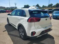 Usado Kia Niro 141 CV (103 kW) 2021 Blanco SUV
