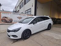 Usado Opel Astra Business Elegance 145 CV (106 kW) 2021 Blanco Familiar
