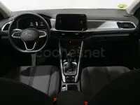 Usado VW T-Roc Edition 150 CV (110 kW) 2025 Azul SUV