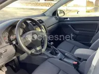 Usado VW Golf V Highline 105 CV (77 kW) 2007 Negro Berlina