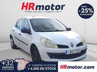 Usado Renault Clio II Authentique 75 CV (55 kW) 2007 Blanco Berlina