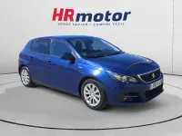 Usado Peugeot 308 Style 110 CV (80 kW) 2018 Azul Utilitario