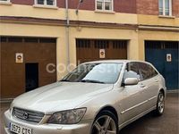 Usado Lexus IS200 155 CV (114 kW) 2004 Gris / plata Familiar