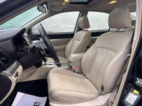 Usado Subaru Legacy 150 CV (110 kW) 2010 Gris Familiar