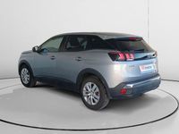 Usado Peugeot 3008 Active 131 CV (96 kW) 2020 Gris / plata SUV