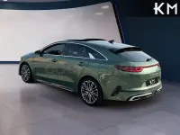 Usado Kia ProCeed GT-Line 160 CV (117 kW) 2024 Verde Familiar