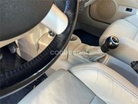 Usado VW New Beetle 100 CV (73 kW) 2003 Negro Utilitario