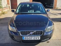 Usado Volvo S40 Momentum 136 CV (100 kW) 2006 Negro Berlina