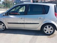 Usado Renault Scénic II 105 CV (77 kW) 2006 Gris / plata Monovolumen
