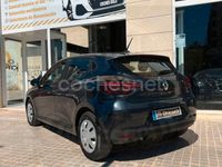 Usado Renault Clio V Business 100 CV (73 kW) 2022 Gris / plata Berlina