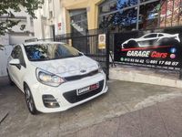 Usado Kia Rio 84 CV (61 kW) 2016 Blanco Utilitario