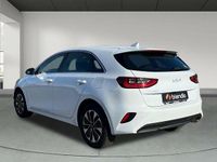 Usado Kia Ceed 120 CV (88 kW) 2024 Blanco Utilitario