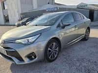 Usado Toyota Avensis Advance 143 CV (105 kW) 2015 Beige Berlina