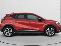 Usado Renault Captur RS Line 145 CV (106 kW) 2022 Rojo SUV