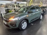 Usado Dacia Sandero Expression 91 CV (66 kW) 2024 Verde Berlina