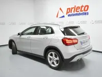Usado Mercedes GLA200 136 CV (100 kW) 2018 Gris SUV