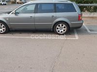 Usado VW Passat Edition 130 CV (95 kW) 2003 Gris / plata Berlina