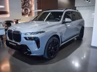 Usado BMW X7 M Sport 352 CV (258 kW) 2026 Gris SUV