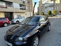 Usado Seat Ibiza Stylance 75 CV (55 kW) 2005 Negro Utilitario