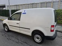 Usado VW Caddy 105 CV (77 kW) 2010 Blanco Monovolumen