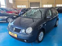 Usado VW Polo Trendline 75 CV (55 kW) 2003 Gris Utilitario