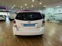 Käytetty Toyota Verso Style 111 HP (81 kW) 2015 Tila-auto