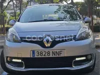 Usado Renault Scénic III Dynamique 110 CV (80 kW) 2013 Gris / plata Monovolumen