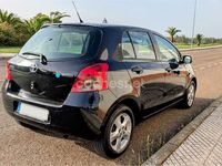 Używany Toyota Yaris 90 KM (66 kW) 2009 Czarny Hatchback