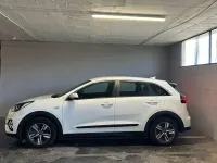 Usado Kia Niro 141 CV (103 kW) 2021 Blanco SUV