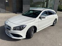 Usado Mercedes CLA200 Shooting Brake AMG line 136 CV (100 kW) 2016 Blanco Familiar