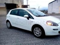 Usado Fiat Punto Pop 69 CV (50 kW) 2012 Blanco Utilitario
