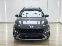 Usado Hyundai Kona 120 CV (88 kW) 2022 Gris SUV