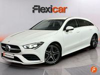 Usado Mercedes CLA200 Shooting Brake 163 CV (119 kW) 2021 Blanco Familiar