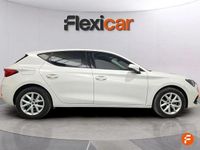 Usado Seat Leon Style 115 CV (84 kW) 2021 Blanco Berlina