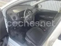 Usado Hyundai i10 Style 87 CV (63 kW) 2016 Blanco Utilitario