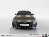 Usado Audi A3 S-Line 150 CV (110 kW) 2025 Gris / plata Berlina