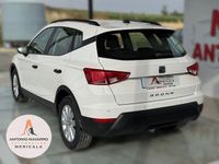Usado Seat Arona Style 120 CV (88 kW) 2019 Blanco SUV